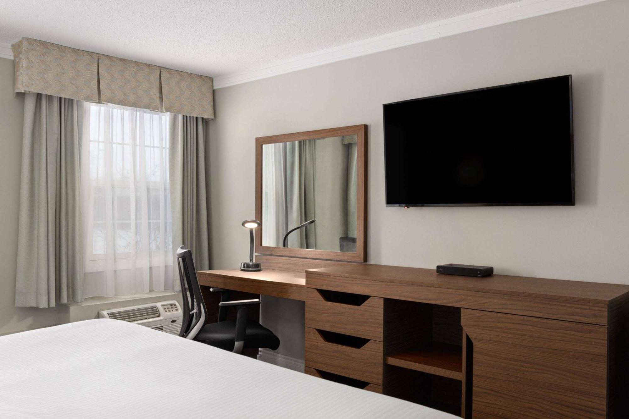 Baymont By Wyndham Edson Hotel Kültér fotó